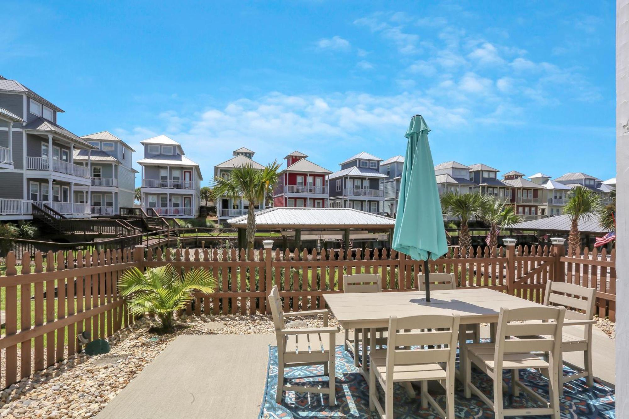 The Ricks Carlton By Pristine Properties Vacation Rentals Mexico Beach Exterior photo