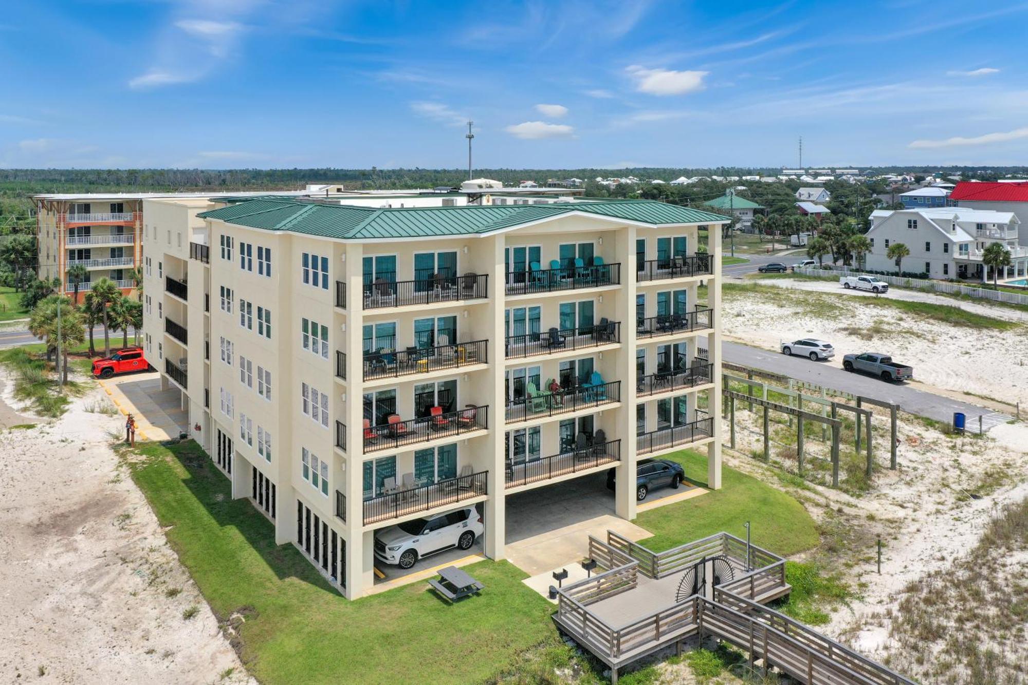 The Ricks Carlton By Pristine Properties Vacation Rentals Mexico Beach Exterior photo