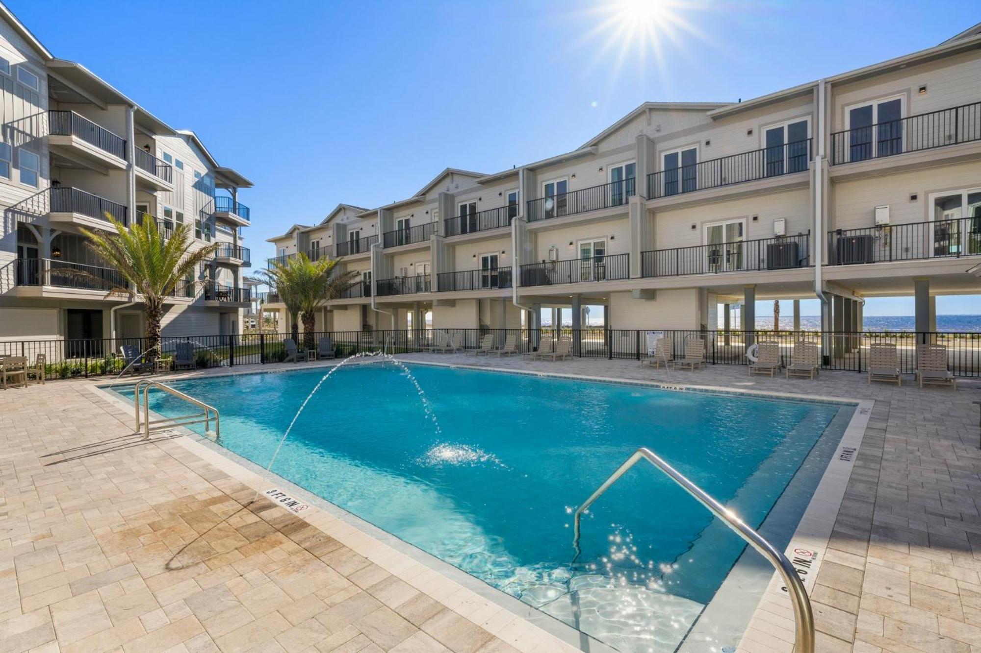 The Ricks Carlton By Pristine Properties Vacation Rentals Mexico Beach Exterior photo