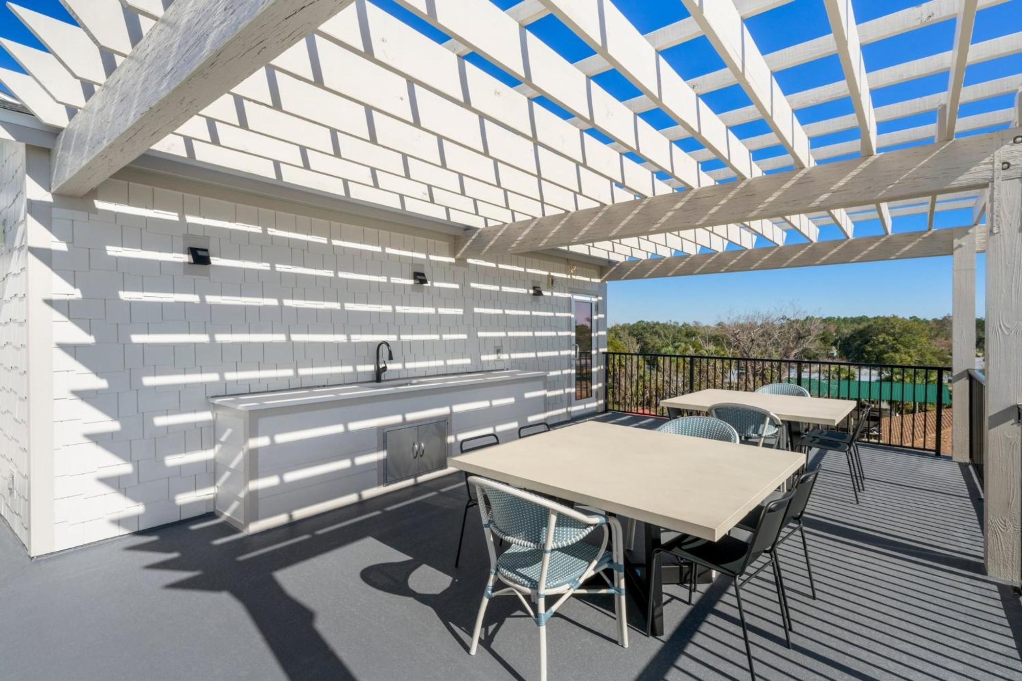 The Ricks Carlton By Pristine Properties Vacation Rentals Mexico Beach Exterior photo