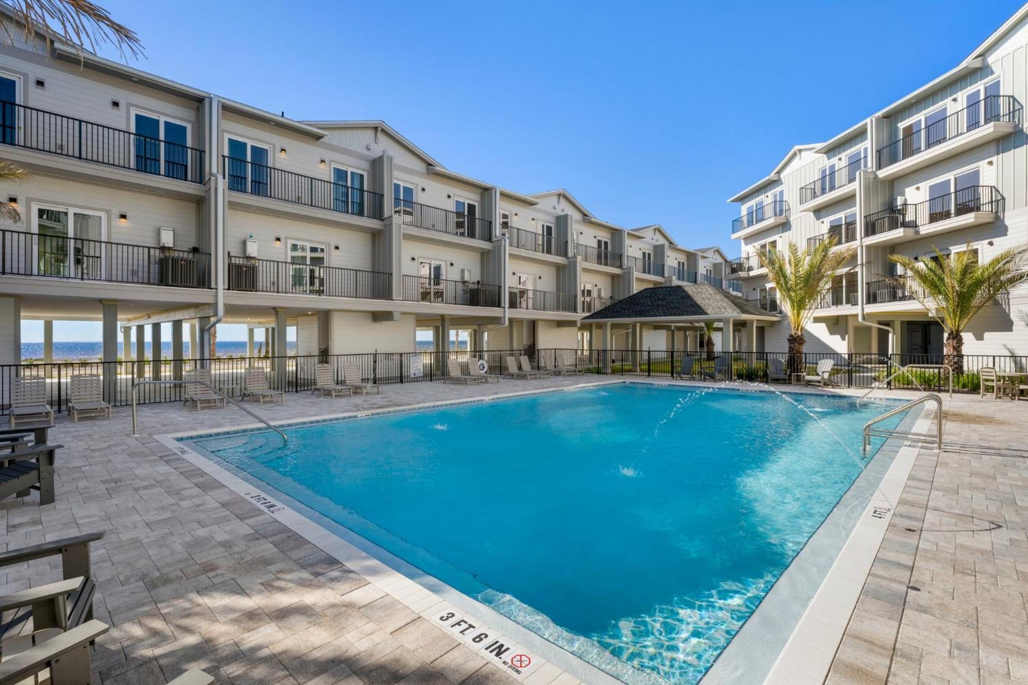 The Ricks Carlton By Pristine Properties Vacation Rentals Mexico Beach Exterior photo